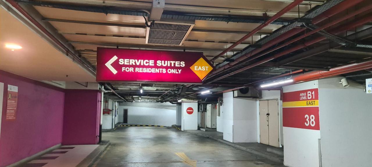 Raymond Suites At Berjaya Times Square Kuala Lumpur Exterior foto